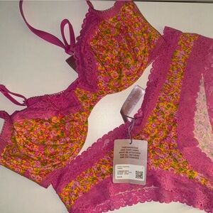 Floral Pink Lace Lingerie Set